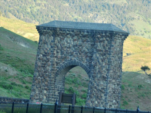 The Theodore Roosevelt arch at the entrance to Yellowstone