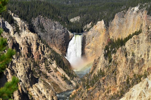 Another view of the waterfalls.