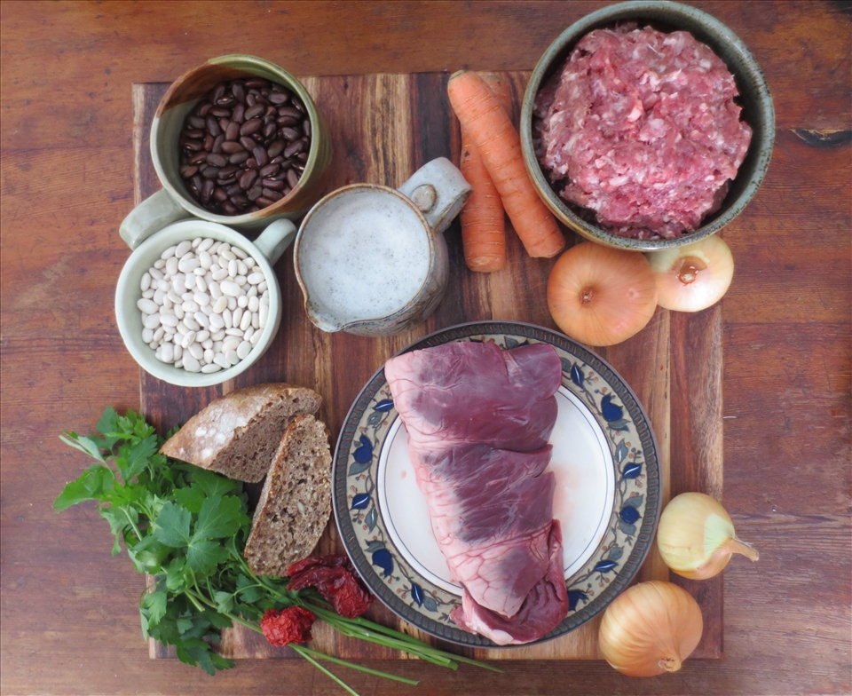 Cassoulet ingredients - whole heart