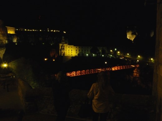 Cuenca footbrodge at night.