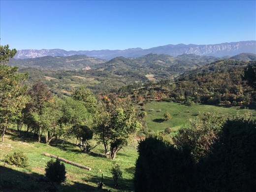 View from castle gardens at Stanjel