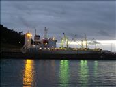 Taken by a Samsung Techwin NV20 camera. Focal length of 9mm.
Exposure time of 1/13 sec.
F-stop: f/3.1: by thirrin, Views[313]