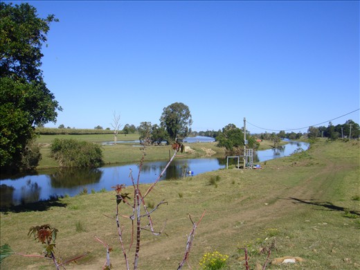Big pond Creek and Clarence River in the background: paddocks.