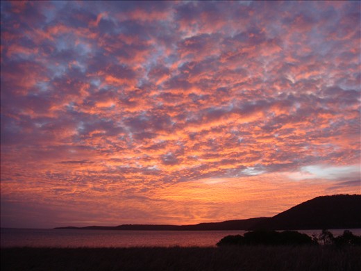 Sunrise @ Flinders Isl.