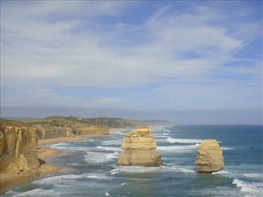 Lonely stumps at the 12 Apostles, GOR