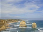 Lonely stumps at the 12 Apostles, GOR: by thomasz, Views[398]