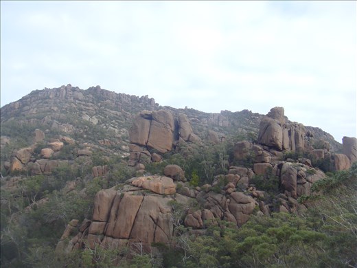 Ochre rocks, Freycinet NP
