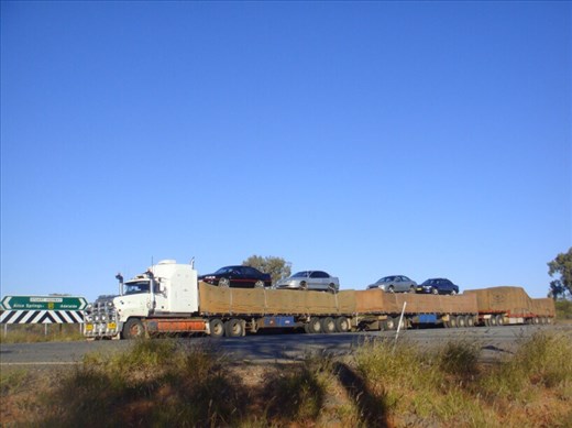 A road rain gets up to 53.5m long, Northern Territory