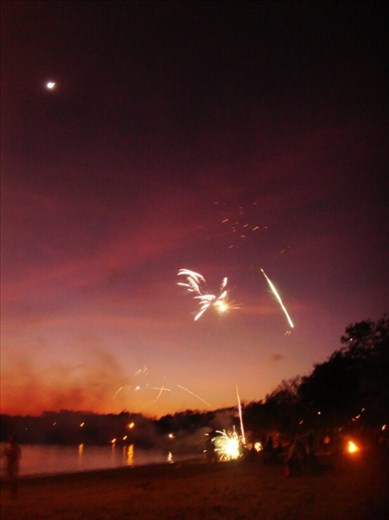 Insane fireworks with NT-Day, Darwin