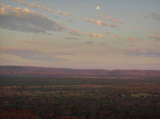 Moon, Keep River NP