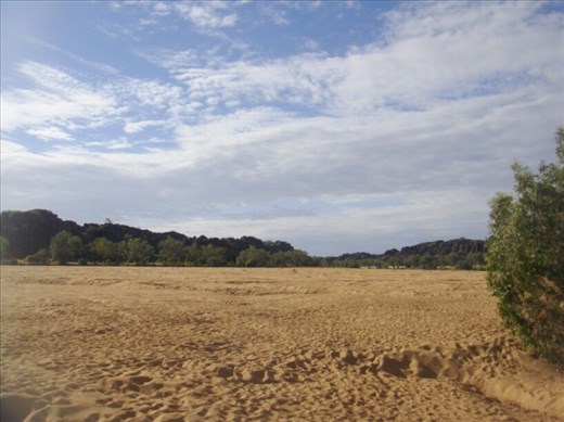 Fitzroy river in the dry season, Geikie Gorge NP, WA