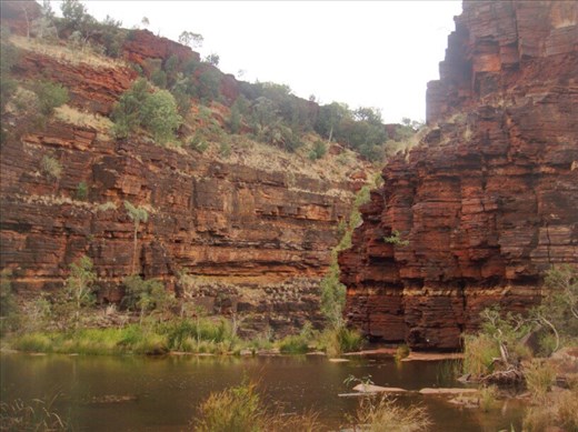 Around the bend, Dales Gorge, Karijini NP, WA