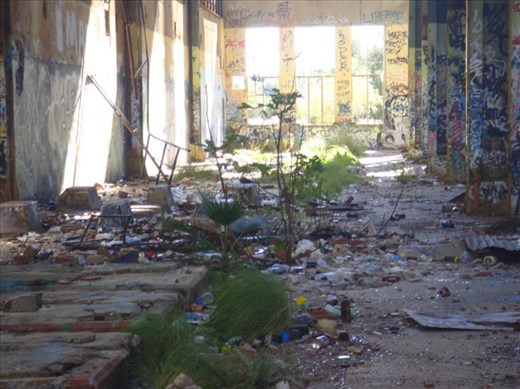 Rubbish and weeds, Old power station, Fremantle
