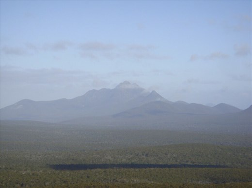 Looking at Toolbrunup Peak (1052m), Stirling Range NP, WA
