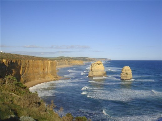 Looking East from 12 Apostles, GOR, Vic