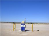 Fuel pump, Eyre Hwy, SA: by thomasz, Views[191]