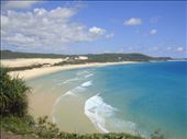 Looking toward Middle Rocks, Fraser Is., QLD: by thomasz, Views[177]
