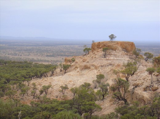 Hill towering over the outback, near Yaraka, QLD