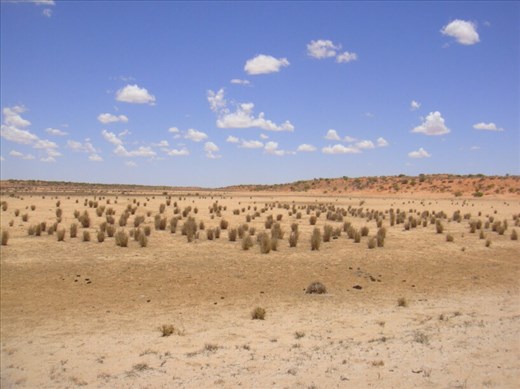 Crossing the Strzelecki Desert again, SA