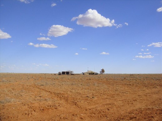 Abandoned farmhouse, near Balcanoona, SA