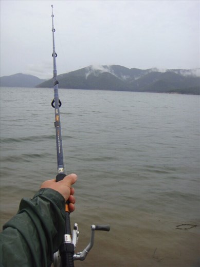 Having a fish, Lake Dartmouth, Vic