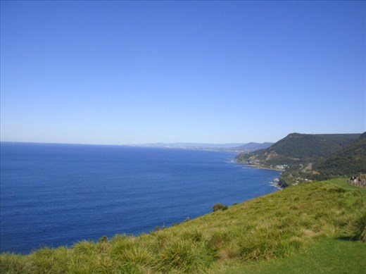 Looking south to Coalcliff, NSW.