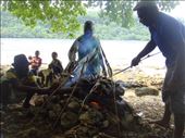 Having a picnic, roasted fish and bananas, Lumbumbu Bay, Malekula.: by thomasz, Views[296]