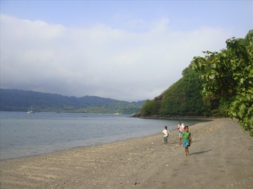 Kids coming back from school, Limbinwen, Malekula.