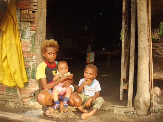 Angelina, Gianne and Elieta, Caroline Bay, Malekula.