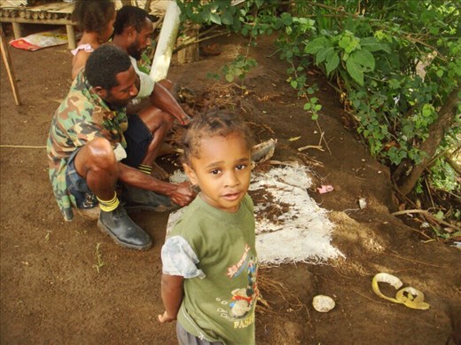 Harou (nephew), Lombaha, Ambae.