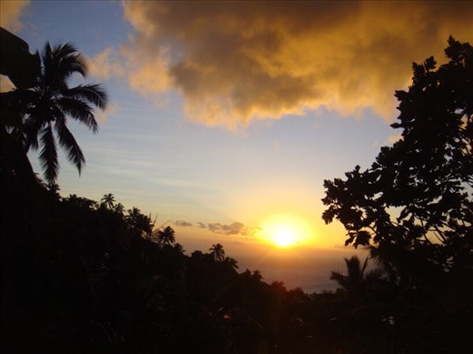 Glorious, Lombaha, Ambae.