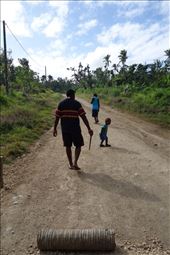 Robert, Hipio and Antoine, Lownelapen, Tanna.: by thomasz, Views[144]