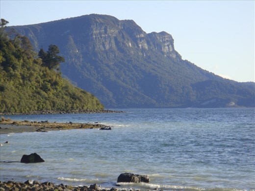 Panekire Bluff, Lake Waikaremoana