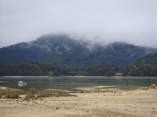 Foggy mountains, Abel Tasman Coast Track