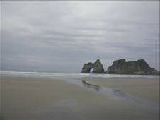 Wharariki beach: by thomasz, Views[114]