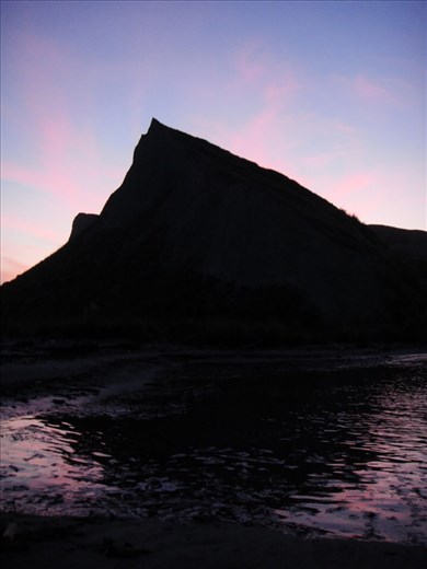 Pink clouds, Waikari river mouth
