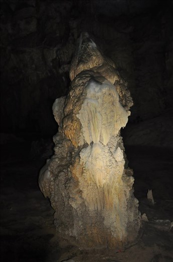 Inside the Thien Duong Cave, Vietnam