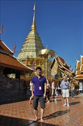 Golden Temple in Chiang Mai, ThaiLan: by thuynguyen, Views[255]