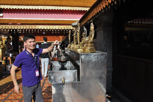 Golden Temple in Chiang Mai, ThaiLan