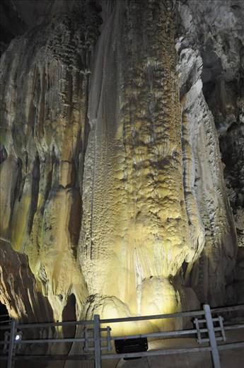 Phong Nha Ke Bang Caves - Fairyland