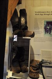 Traditional Dutch wooden clogs: by thuynguyen, Views[216]