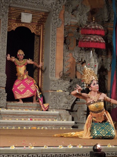 The Bee Dance...my favorite.