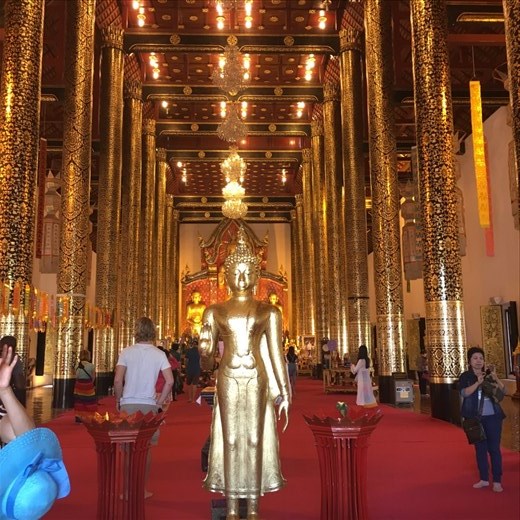 Welcome to the temple.
Chiang Mai, Thailand.