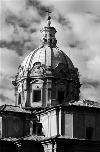Rome the city of monuments. Old and new. 