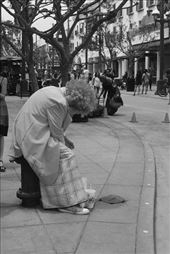 Los Angeles. Clown and out. A street performer casts a dark shadow. : by tjp, Views[253]