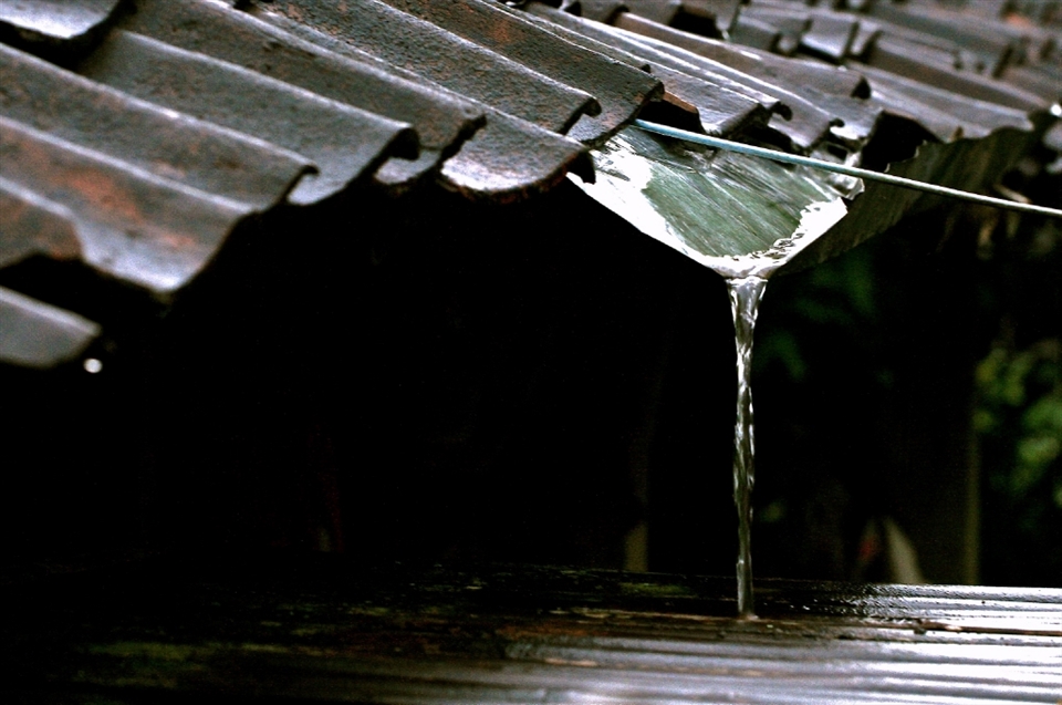 During the rainy season, people in the karts area (the south part of Gunungkidul) develop the “rainwater harvesting” by using their individual reservoir tub outside their houses. Every roof gutter is arranged to flow the rainwater to fill in their reservoir tubs. When the dry season lasts long, they get to buy clean water from the supplier. This costs them around IDR 150,000 (AUD 15) per 5,000 litre. It is equal to an average monthly income for them.