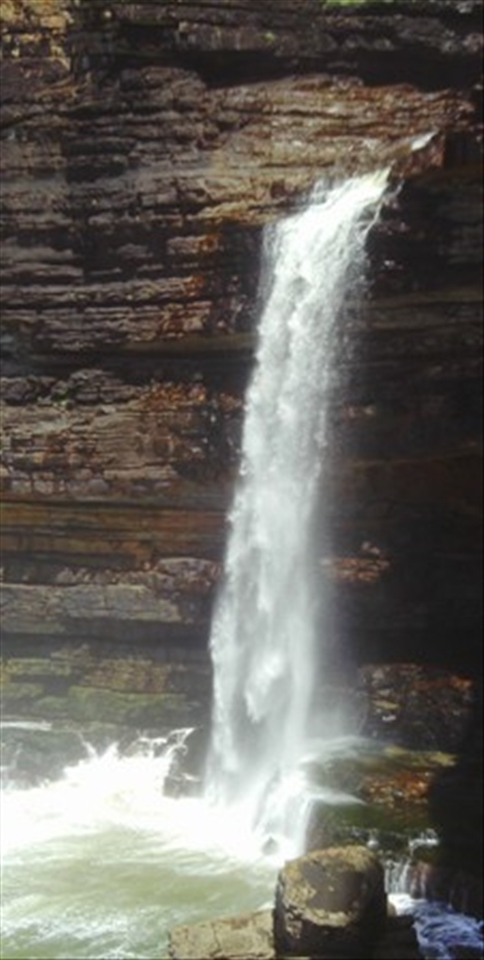 .which is 1 of 2 in the world that falls directly into the sea.