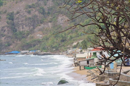 [photo : 'Lahilote Beautifull Beach’ ] -  This place is the place I've ever visited and also a place I visited often when holiday since I was 5 years old until now.