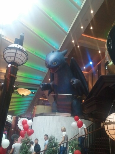 How to Train Your Dragon parade