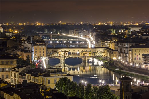 Ponte vecchio by night